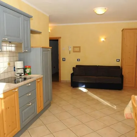Baita Sorriso App 4 Apartment Livigno